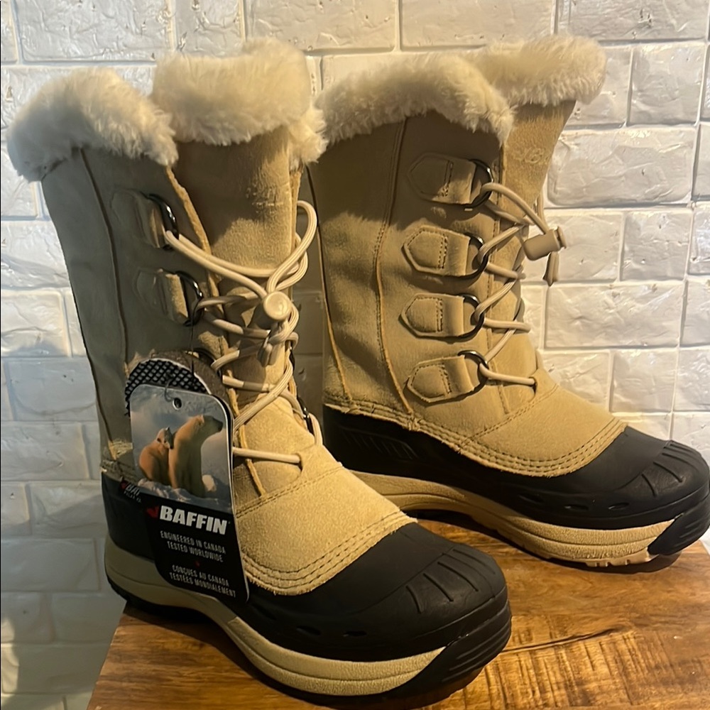 Baffin Women's Tan Winter Boots